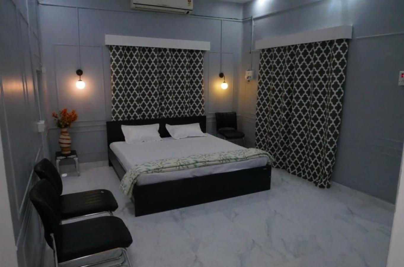 Janki Kunj Varanasi- 3 Room Home Esterno foto